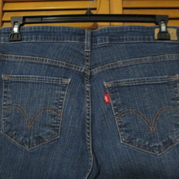 Levi's 512 Perfectly Shaping Boot Cut Jeans great condition size 16 - Picture 8 of 10